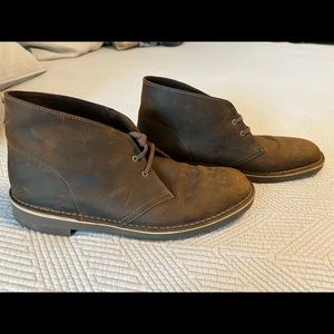Clark’s Bushacre 2 Beeswax Chukka boots, size 10.5